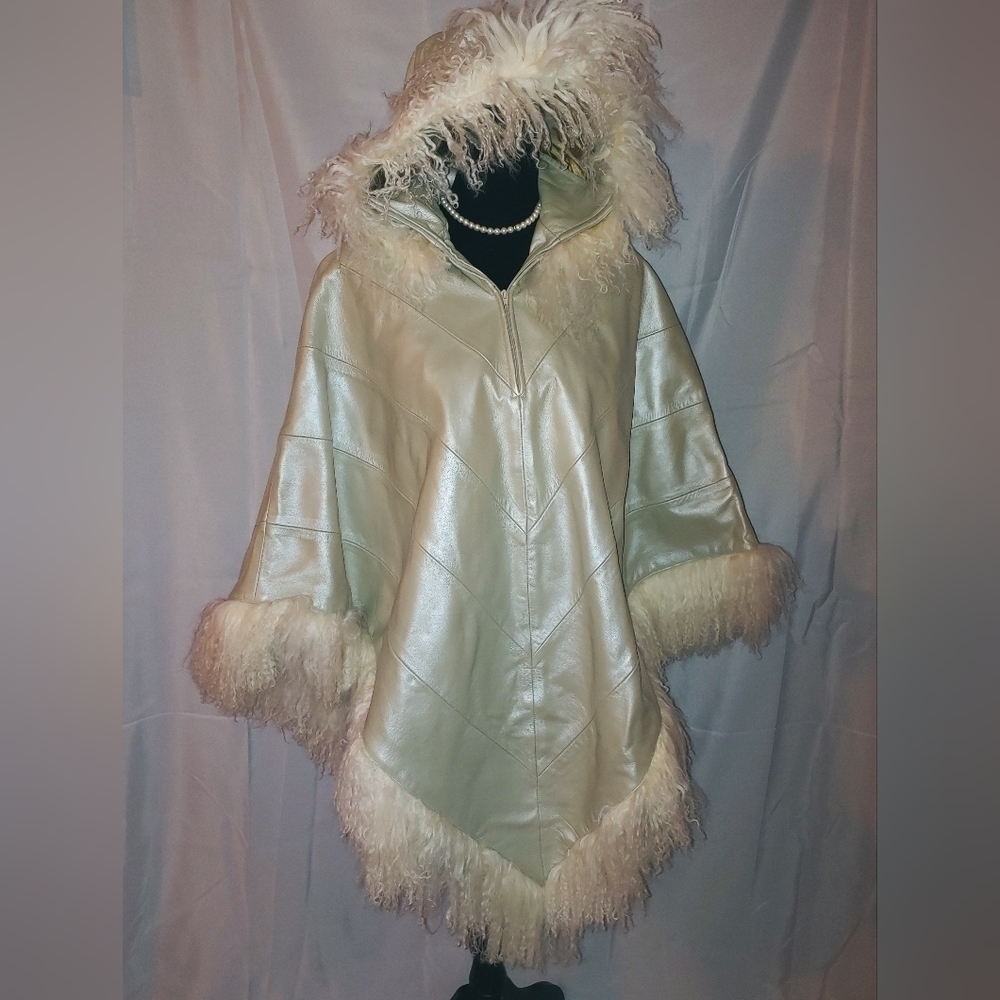 NWT Vintage Niata LEATHER & Fur CHAMPAGNE Hooded Winter Swing Cape Poncho Coat